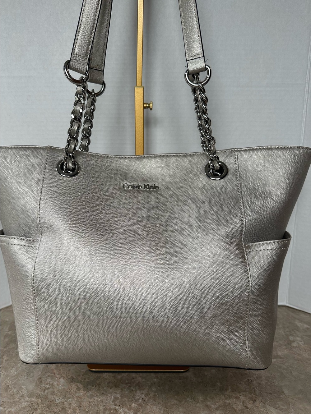 Calvin Klein Hayden Silver Saffiano Chain Tote Bag Purse Large Chic Luxury
